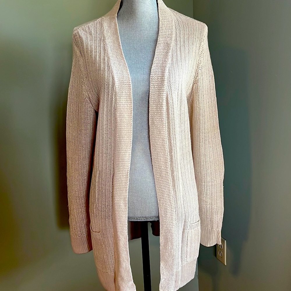 Talbots L wheat color cardigan with pockets